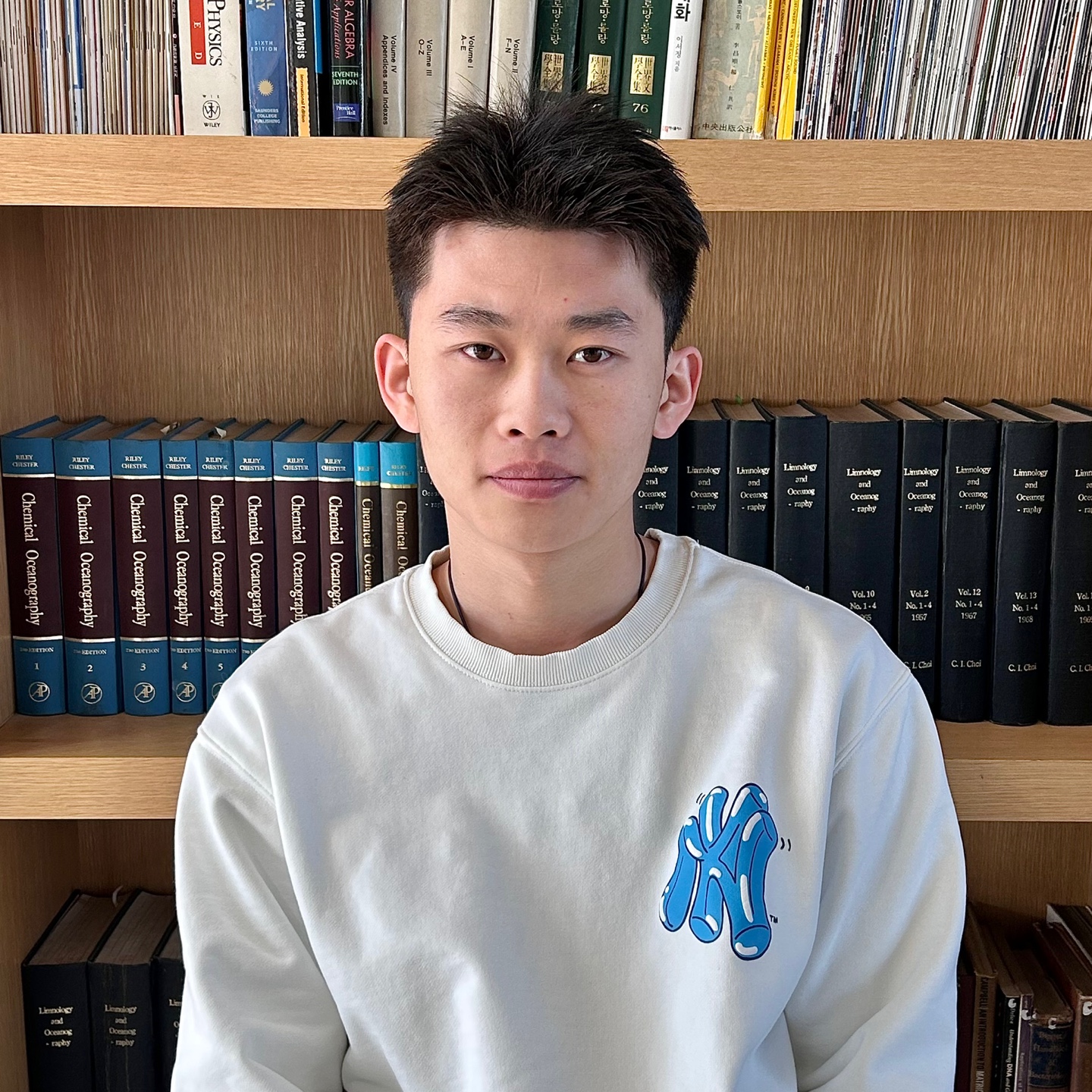 Yuehua Hu (MS/Ph.D student)